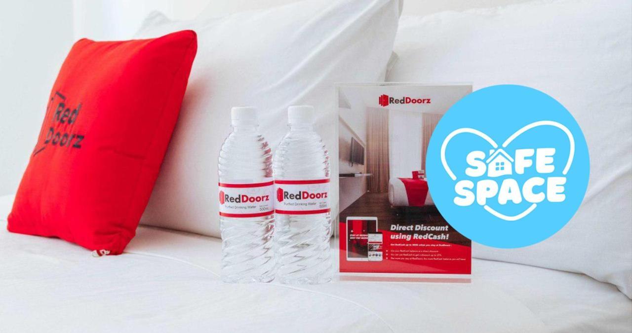 Reddoorz Plus Near Naia Expressway 帕赛 外观 照片