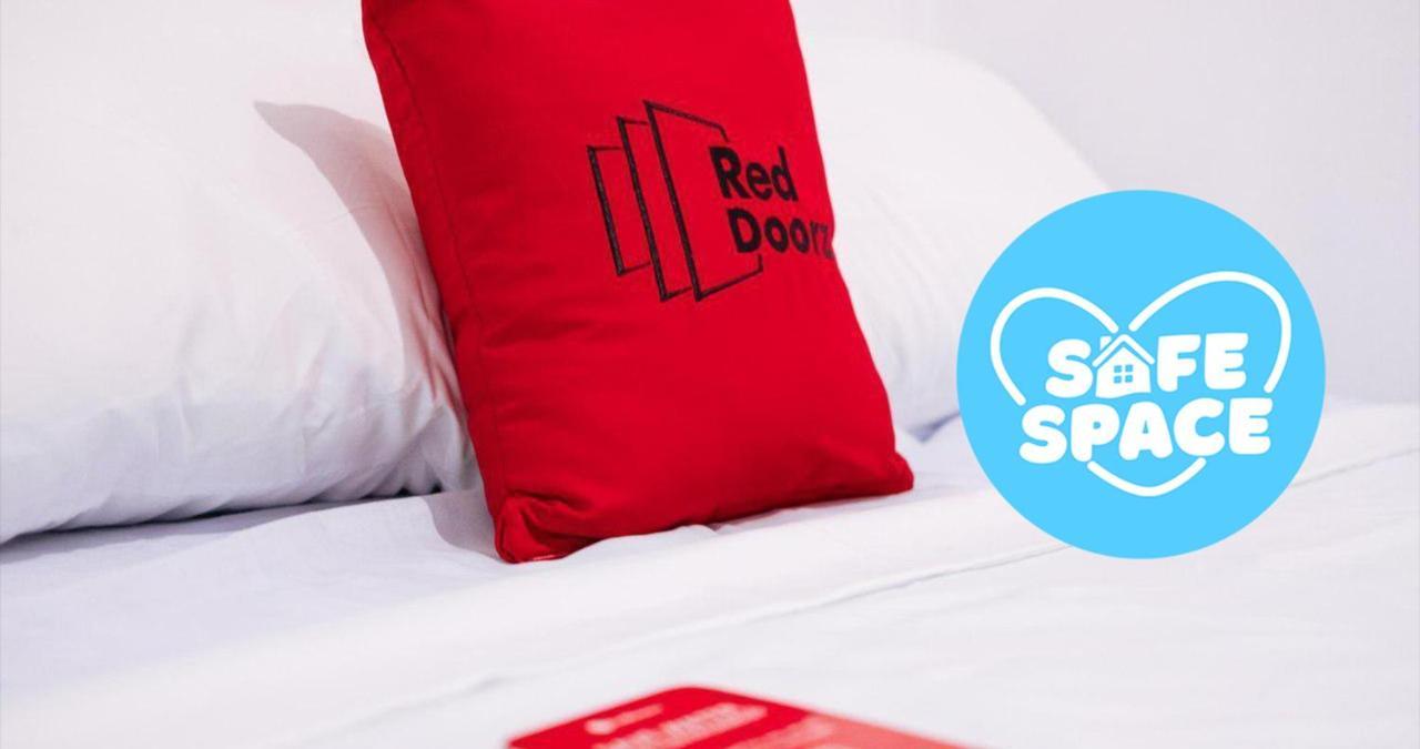 Reddoorz Plus Near Naia Expressway 帕赛 外观 照片