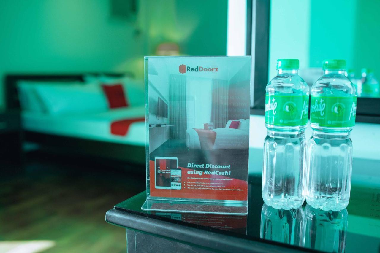 Reddoorz Plus Near Naia Expressway 帕赛 外观 照片